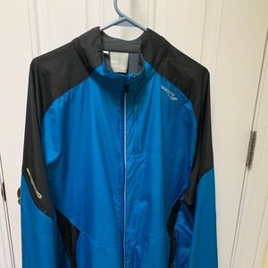Men’s blue windbreaker